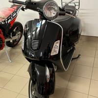 Vespa 300 gts
