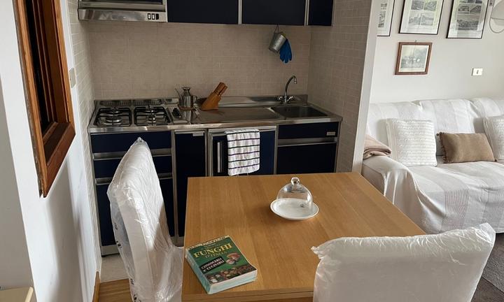 Terminillo ristrutturato di pregio . Arredato