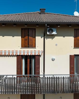 REANA: luminosissimo mini arredato con terrazza e