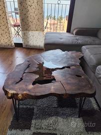 tavolino da salotto legno di ulivo e resina 