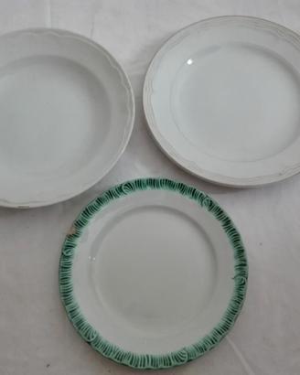 Tre piatti Ceramica Galvani Pordenone anni 30