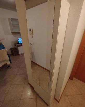 Scarpiera con specchio cm 50x21x180 (LxPxH)