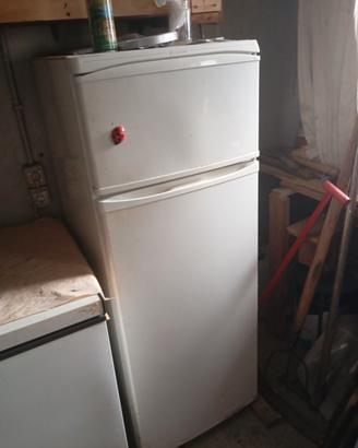 Frigo Ariston completamente funzionante