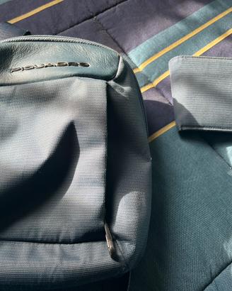 Borsello e portafoglio piquadro