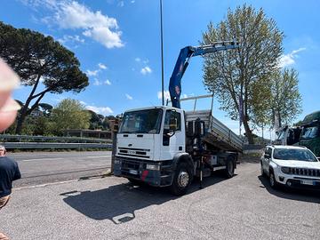 Iveco eurocargo 180E280 gru e ribaltabile