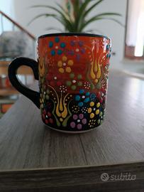 Tazza dipinta a mano