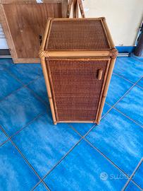 Mobile in vimini e rattan anni 70