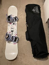 Snowboard Rough 147 + attacchi Nitro Raiden