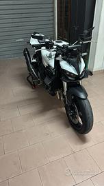 Honda hornet 1000 (2025)