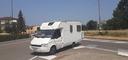camper-vintage-senza-mansarda-salotto-matrimoniale