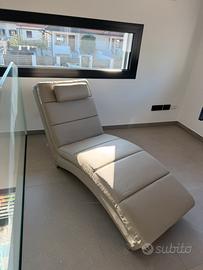 Chaise longue/sdraio/poltrona elegante e comoda