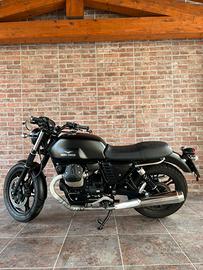 Moto Guzzi V7 II Stone - 2015