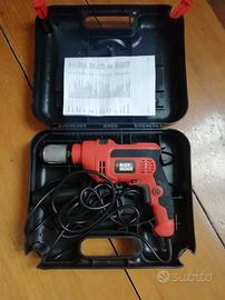 Trapano avvitatore con accessori Black & Decker