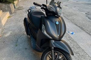 Piaggio Beverly 400 hpe S