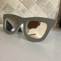 Specchio / cornice a forma di occhiale