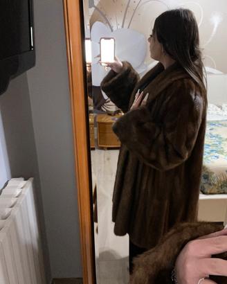 Pelliccia lunga di visone femmina-Giuliana teso