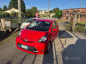 Toyota Aygo 1.0 12V VVT-i 5 porte Lounge NEOPATENT