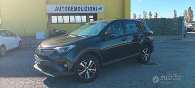 Toyota RAV 4 permute INTERAMENTE FINANZIABILE gara