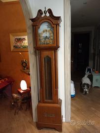 Orologio da pavimento