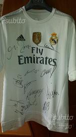 Maglietta Real Madrid con autografi nuova