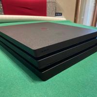 PLAYSTATION 4 PRO (con accessori)