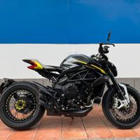 MV Agusta Brutale Dragster 800 RR 140 CV