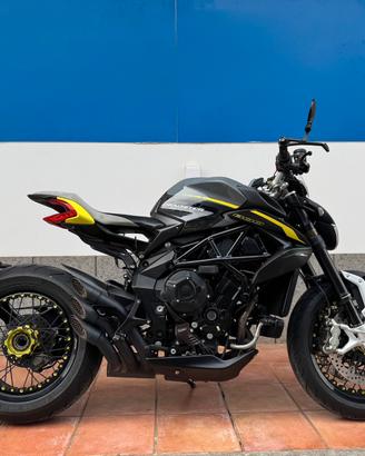MV Agusta Brutale Dragster 800 RR 140 CV