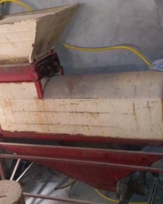 disparatrice uva elettrica funzionante 