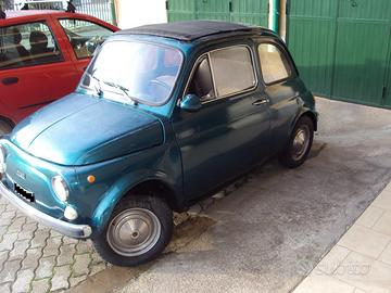 Fiat 500 con targhe e libretto originali