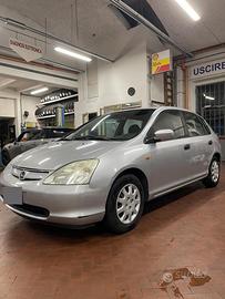 Honda civic 1.4 neopatentati5p tenuta da meccanico