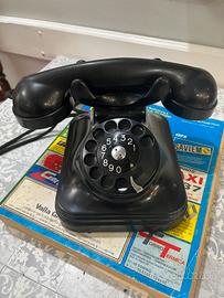 Telefono vintage in bachelite nera