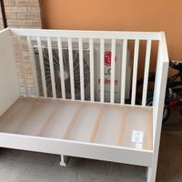 Lettino singolo con materasso