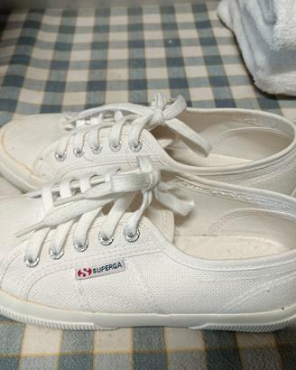 scarpe Superga 