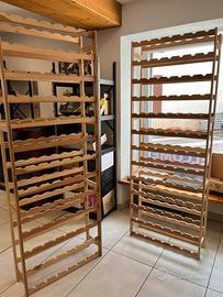 Coppia rastrelliere in legno per bottiglie