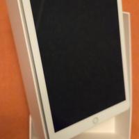 Ipad wifi (con cover)