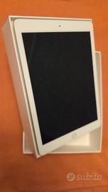 Ipad wifi (con cover)