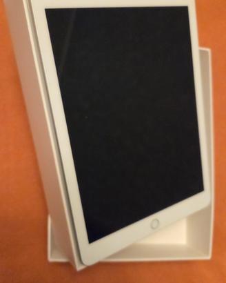 Ipad wifi (con cover)