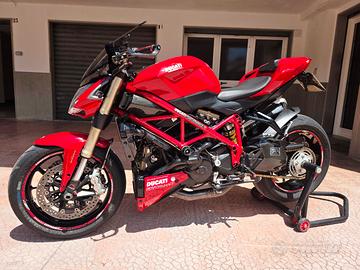 DUCATI STREETFIGHTER 848 