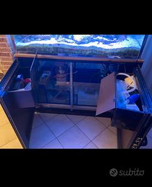 acquario marino 400lt  con compenso a piacere