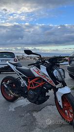 Ktm duke 390