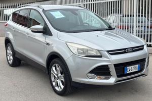 Ford Kuga 2.0 TDCI 163 CV 4WD Powershift Titanium