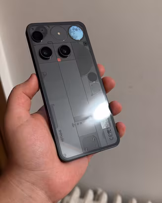 Nothing Phone 3 con cover