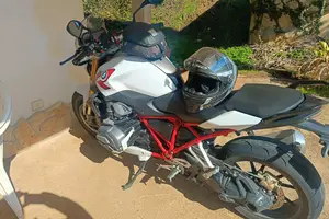 BMW r1200r lc