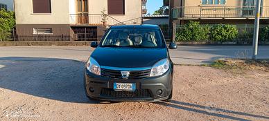 Dacia Sandero 1.4 benzina 