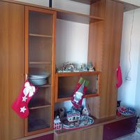 Mobile vetrina per soggiorno