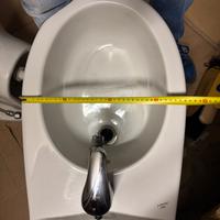 Sanitari sospesi