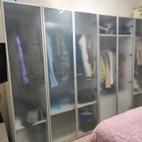 Armadio 1,90 altezza per 3.20 lunghezza 