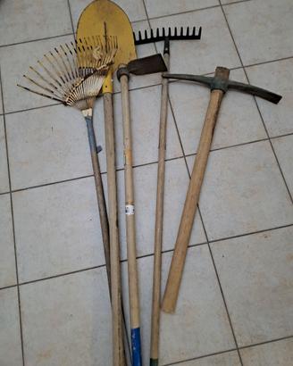 Attrezzi  da giardino