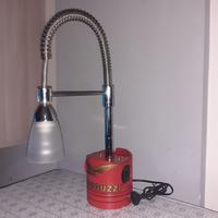 Lampada a pistone con logo Moto Guzzi e orologio 