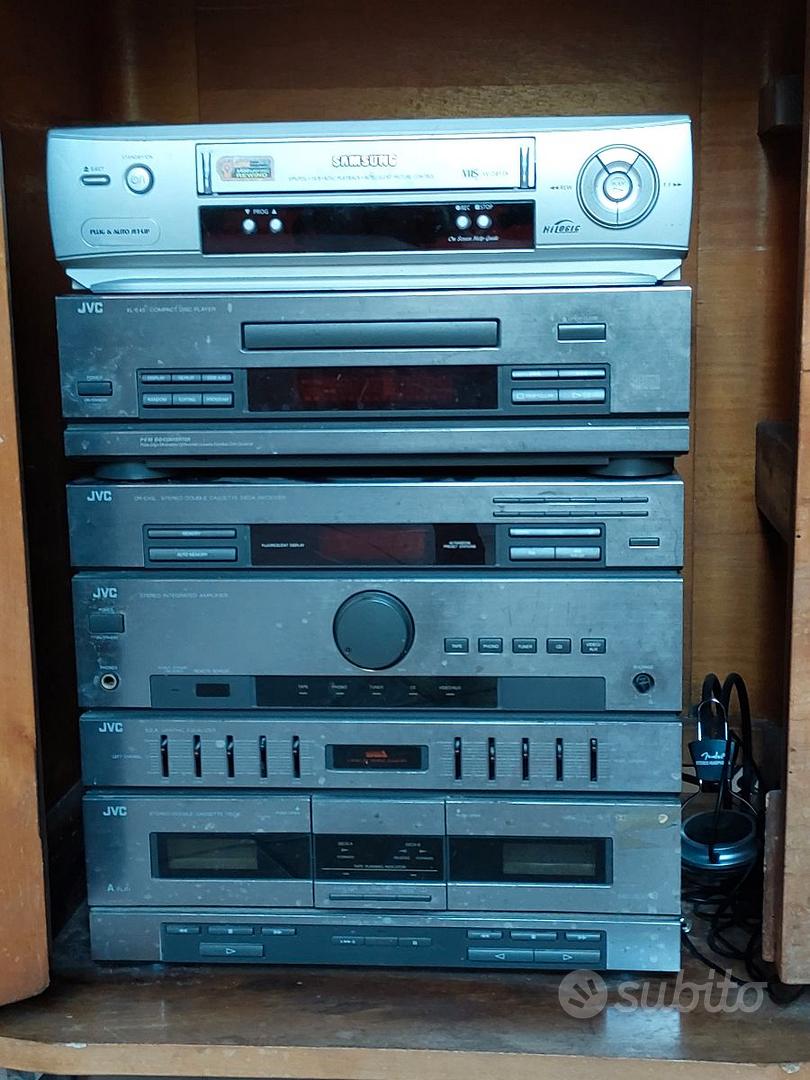 Stereo anni '80 immagini e fotografie stock ad alta risoluzione